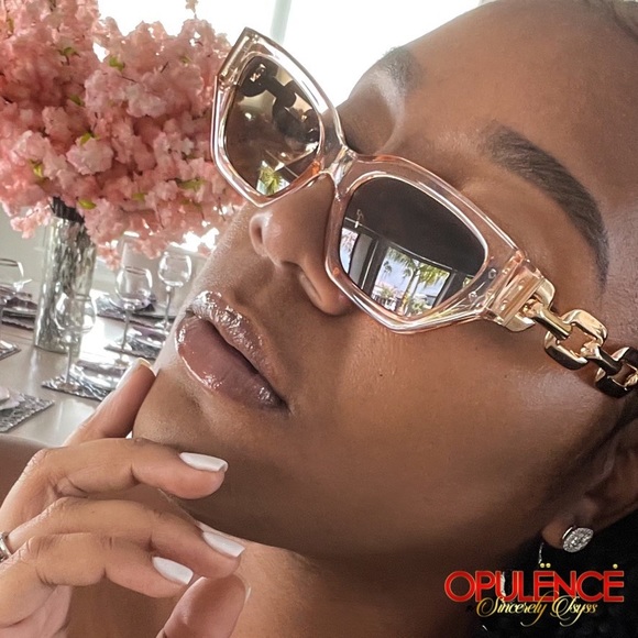 Monroe Frames (Nude/Gold) - Picture 7 of 10